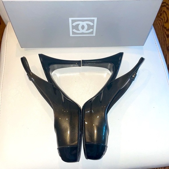 CHANEL Platform Pumps - Picture 2 of 13
